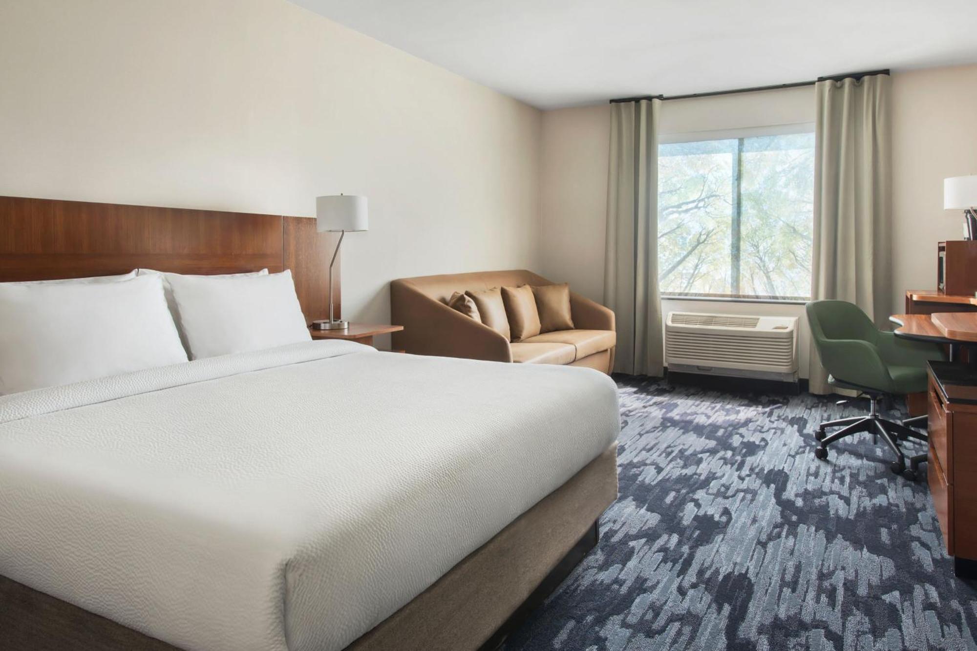 Fairfield Inn & Suites By Marriott Watertown Thousand Islands Екстер'єр фото