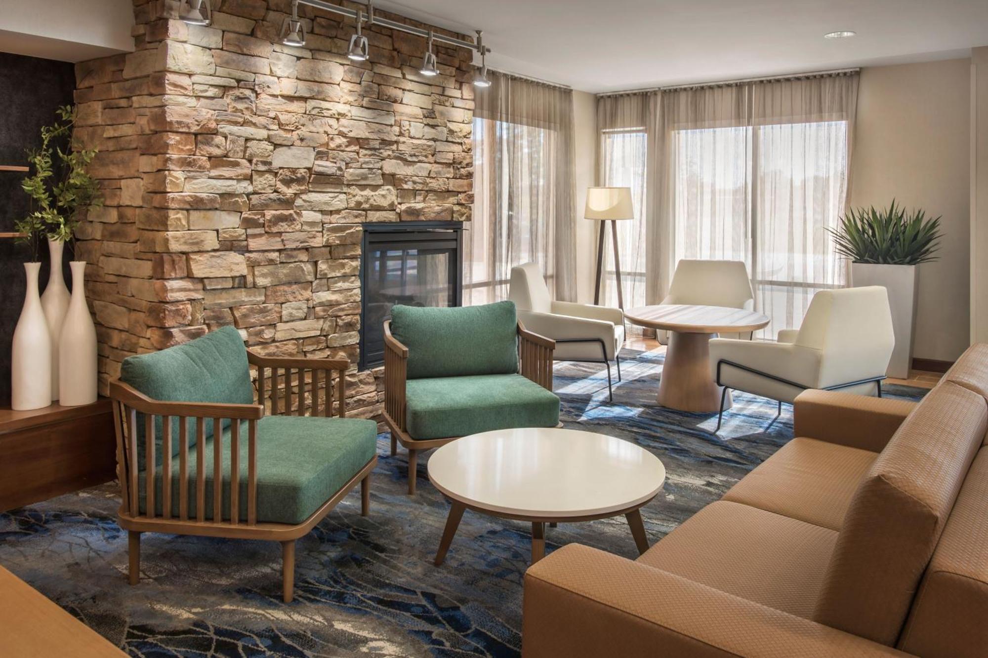 Fairfield Inn & Suites By Marriott Watertown Thousand Islands Екстер'єр фото