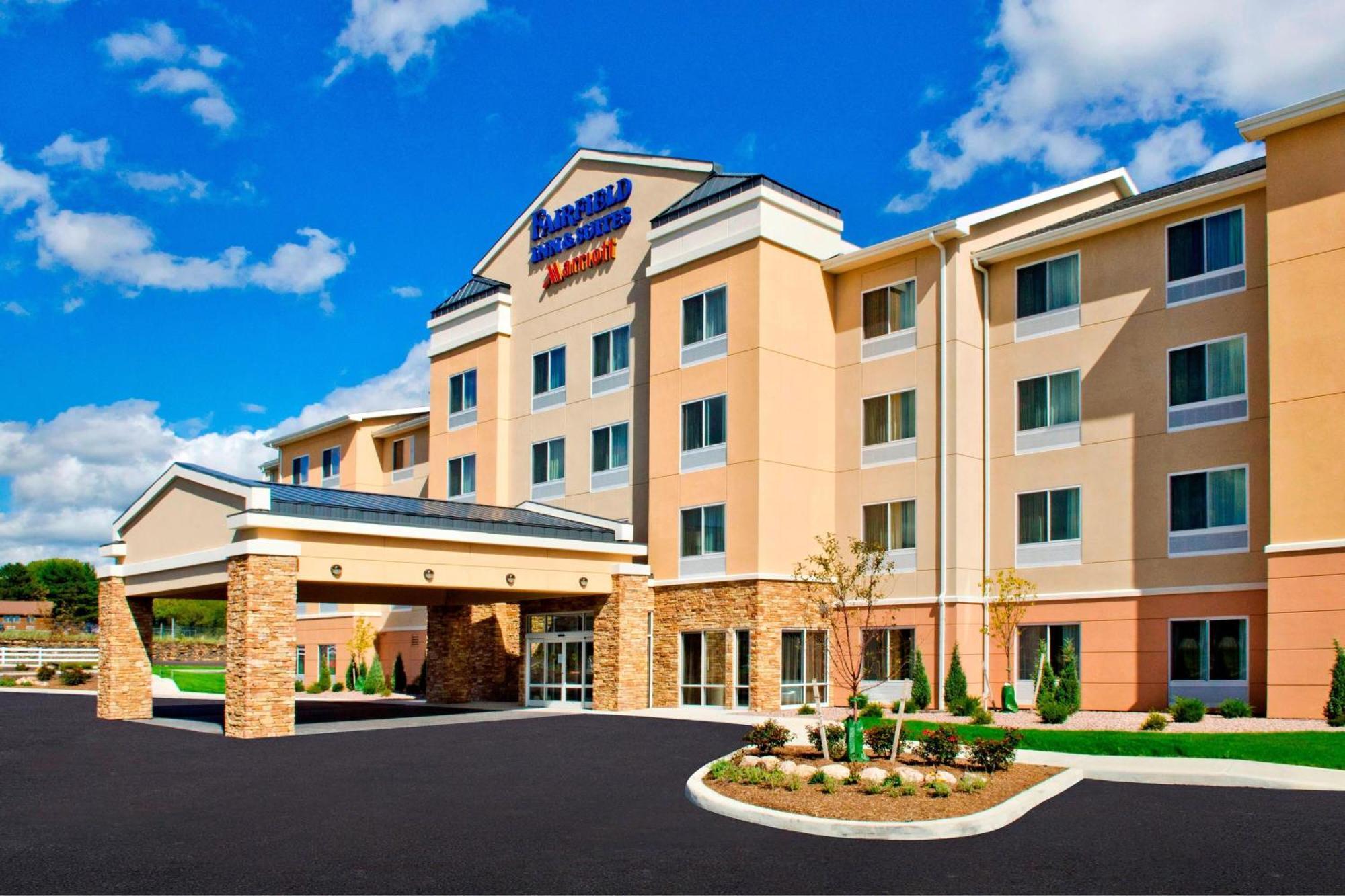 Fairfield Inn & Suites By Marriott Watertown Thousand Islands Екстер'єр фото